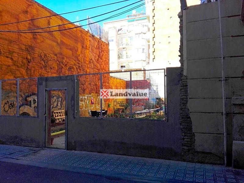 Foto 7c0cce27-3819-4d93-9db3-fd4d221b9ea7. Residential plot in passatge badal 4 in Sants-Badal Barcelona