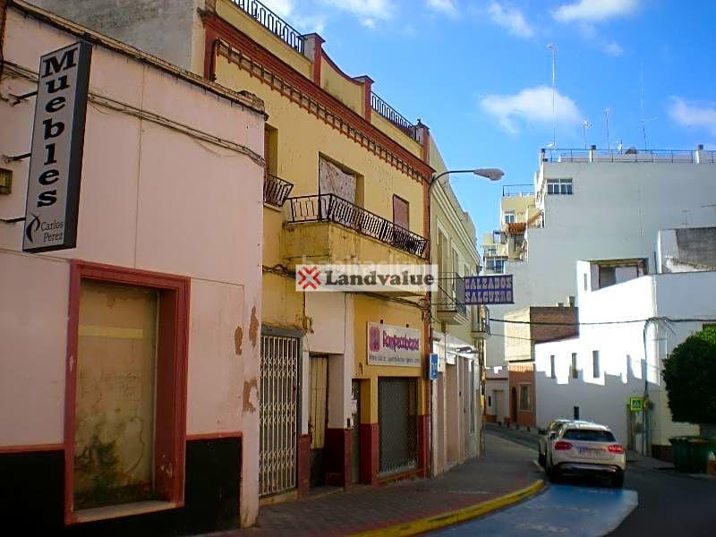 Foto b57989d8-ffdc-42fc-a4ba-18904a239efc. Terreno residencial en c/ madueño de los aires 6 en Alcalá de Guadaira