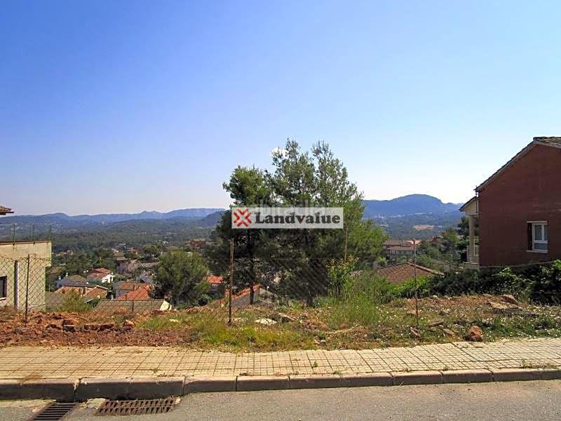 Foto 19e13b3b-b3aa-4d82-bbbc-f3042b1d0b93. Terrain résidentiel dans gava 9 dans Vacarisses