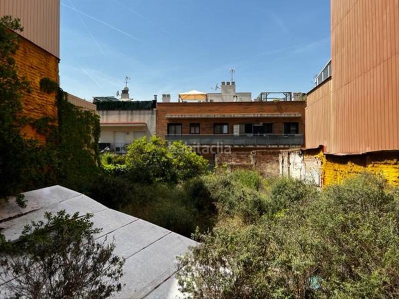 Foto b0dd847a-f98b-472a-8882-0735fc5f5fc4. Terreno residencial en passatge soler i biosca 11 en Badalona