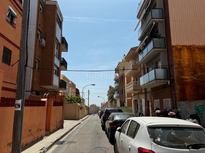 Foto 9b4c2346-6b84-46f2-bc38-dcef2dceb40a. Terreno residenziale in passatge soler i biosca 11 in Badalona