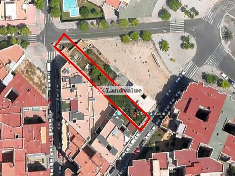 Foto ffb0782a-fb3c-475c-a455-0b3263e6d159. Terreno residencial en Carolinas Altas Alicante