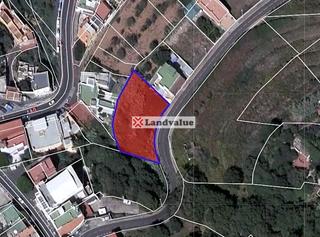 Residential Plot in Cecilio marrero 26