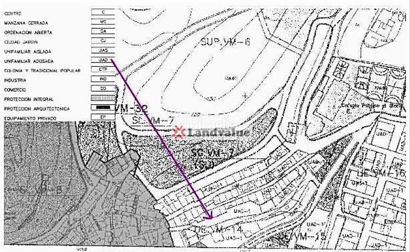 Foto 2a6324bb-bb67-41b1-ab45-5472f1544703. Residential plot in gloria 68 in Centro Histórico Vélez - Málaga
