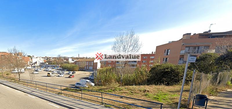 Foto dfd6f122-28f0-4eb6-9a7b-833c8a164cb3. Wohngrundstück in c-155 in Polinyà