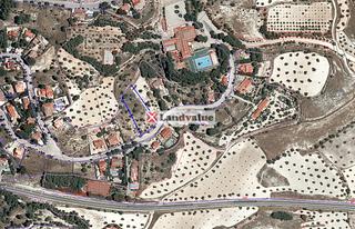 Terreno residencial en Calle de abapies 31