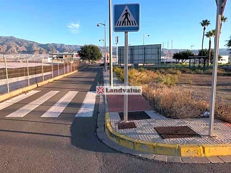Foto 747ac266-5d89-40f8-843b-48672a12e2ad. Terreny residencial a calle jaén 1d a Mojonera (La)