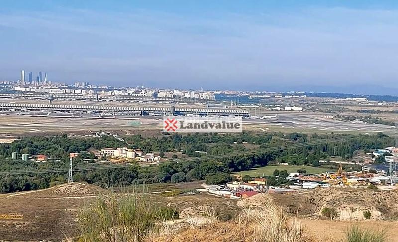 Foto 9cf7483b-a2cb-4717-8311-635f64d1d14e. Terreny residencial a calle de los sauces 74 a Casco Urbano Paracuellos de Jarama