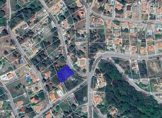 Terreny residencial a Geranis 3