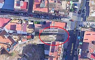 Terreny residencial a Carrer de sagunt 51