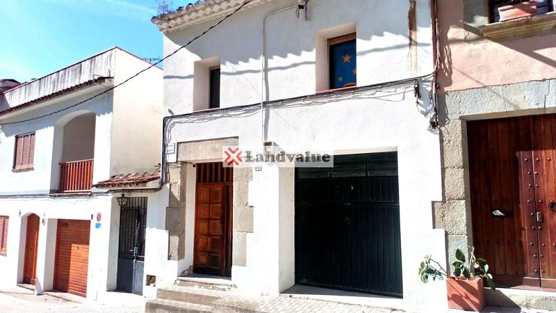 Foto e58b05c2-4796-4dec-81a5-4de50b3284ef. Terreno residencial en carrer l'església 35 en Centre Sant Andreu de Llavaneres