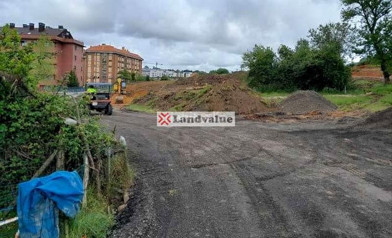 Foto 1c51ba00-d612-4084-8fee-b25bd048f2ad. Terrain résidentiel dans ponton vaqueros parcela r 4b dans Oviedo