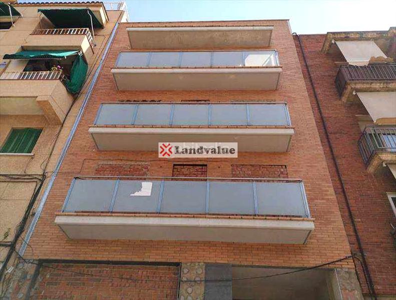 Foto 7e613362-43d9-4329-b1ce-7da5d51797b3. Terrain résidentiel dans carrer de la lleialtat 27 dans Esplugues de Llobregat