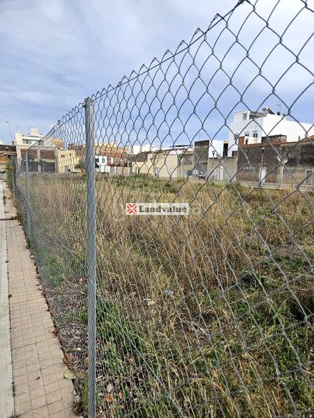 Foto 1b5b522c-6da3-4709-9302-1f1f81c29621. Terreno residenziale in josé castellano alepuz 2 in Canet d´en Berenguer