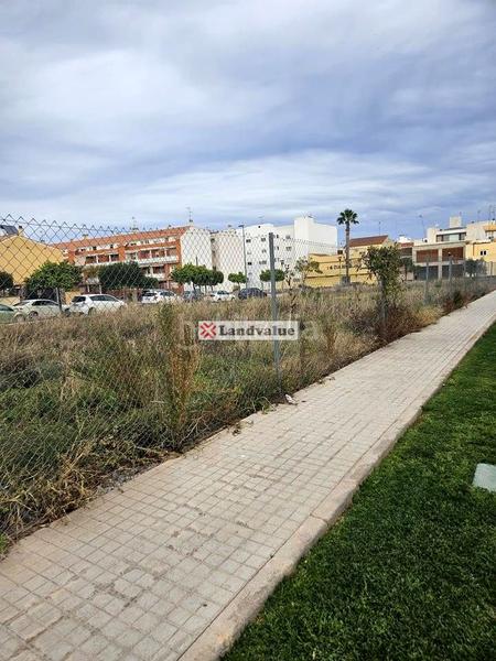 Foto ee97242f-5585-47c4-8333-cc84a9314c78. Terreno residenziale in josé castellano alepuz 2 in Canet d´en Berenguer