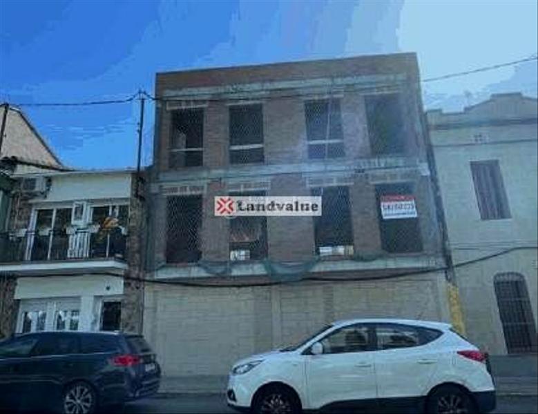 Foto da0c0e1a-5105-4316-ab53-ff912e3dee8d. Wohngrundstück in carrer doctor trueta 19 in Sant Celoni