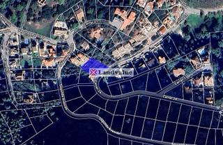 Residential Plot in Carrer 24
