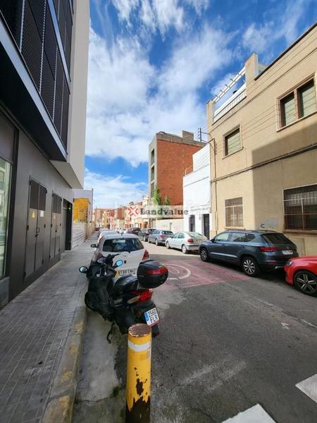 Foto f0f03a19-136d-4028-81ff-723b4f822bb9. Terrain résidentiel dans carrer de piferrer dans Creu Alta Sabadell