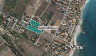 Terreny residencial a Carrer de peñíscola 8