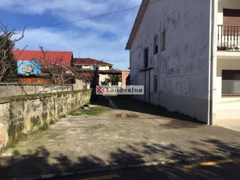 Foto 112f6ec6-5109-438c-9dda-5926b768bb66. Terreno residenziale in barrio Helgueras 21 in Helgueras Noja