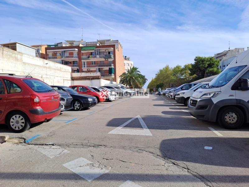 Foto 08b6e2c5-19fc-4c03-9940-2b186d40d11a. Terrain résidentiel dans carrer de francesc llunell 55 dans Esplugues de Llobregat