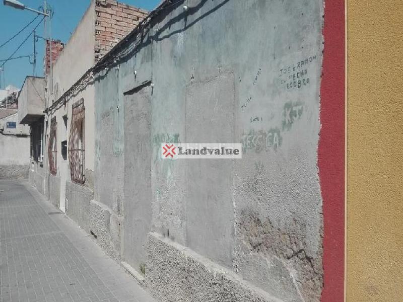 Foto 035f5d31-3aaa-4d06-abe9-60f2e38976a7. Terreno residencial en pintor antonio meseguer 4 en Murcia