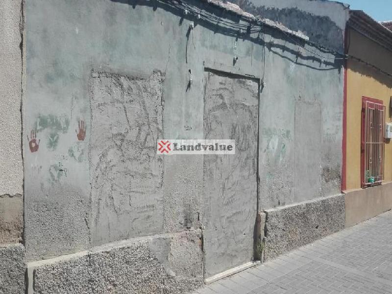 Foto c0be7332-e09b-4515-a1cd-625757d59eae. Terreno residencial en pintor antonio meseguer 4 en Murcia