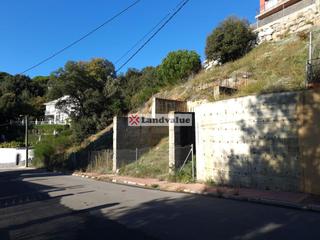 Terreny residencial a Carrer montserrat 26