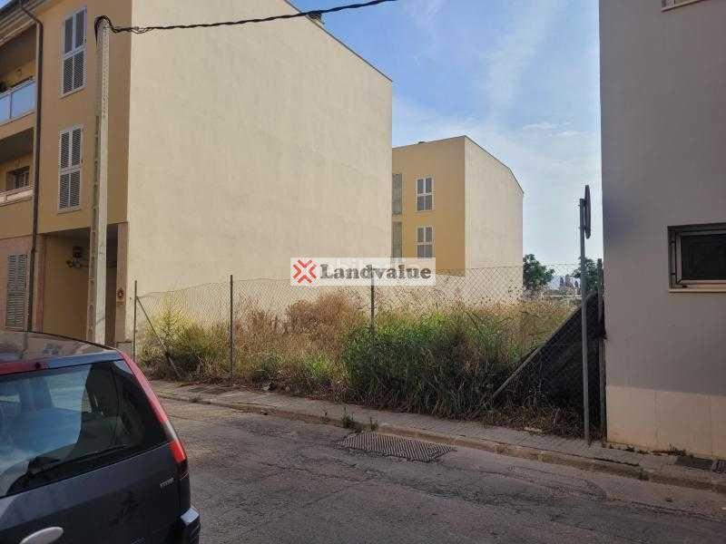 Foto 47db2681-f185-4928-85ce-452d6247fe72. Terreno residencial en carrer progrés 76 en Sa Pobla