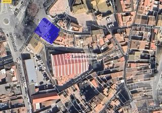 Terreny residencial a Carrer dels ferrers, 2-6