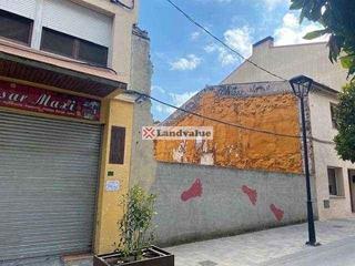 Terreny residencial a Carrer nou 25