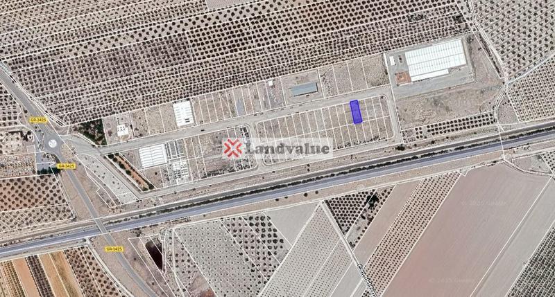 Foto ac5e8ca7-b28c-459c-a9e3-b5c25d929710. Solar industrial a polígono industrial el arco a Valderrubio