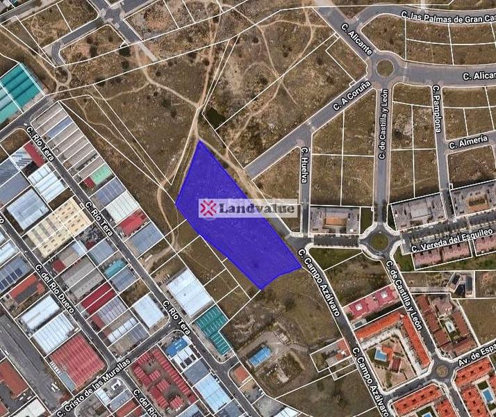 Foto a5d24215-2149-4f17-ae2a-217e9de5411c. Solar industrial a campo azálvaro a Hervencias Altas - El Pinar Ávila