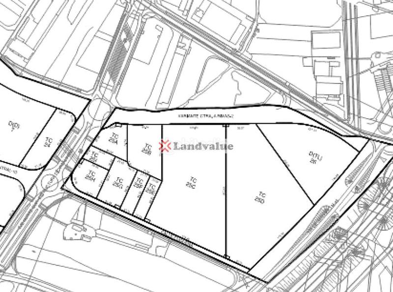 Foto f3052493-5395-43cb-88c2-454a15c7386f. Terrain résidentiel dans pirotecnia 70 dans Los Berrocales Madrid