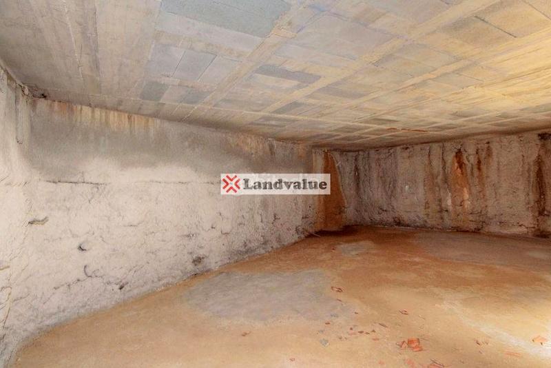 Foto 568d1ace-bddb-43df-869d-205f37609865. Terreny residencial a carrer del mas ferriol 1 a Sabadell