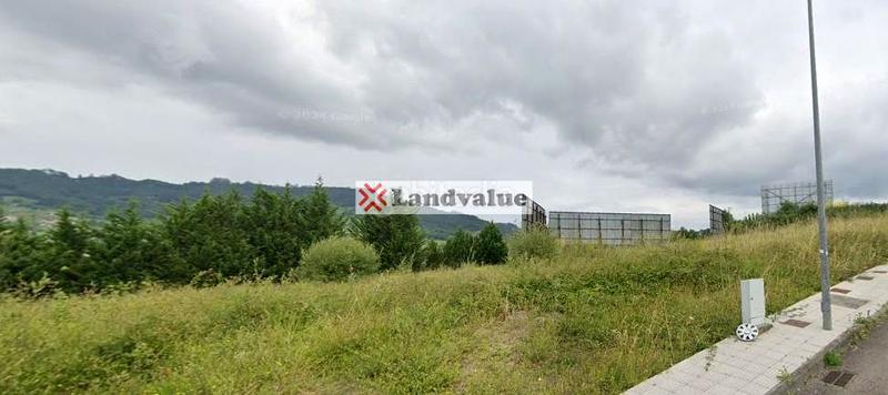 Foto 0d1a9b1a-9968-4e96-9454-dc23e9c5f60c. Terreny residencial a Villaviciosa - amandi Villaviciosa