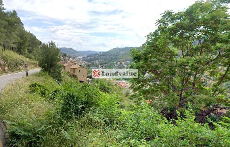 Foto 85ba1b8d-263a-4bcd-89b2-67b5b45e8dca. Terreny residencial a Vallirana
