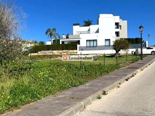Residential Plot in De la resinera 3