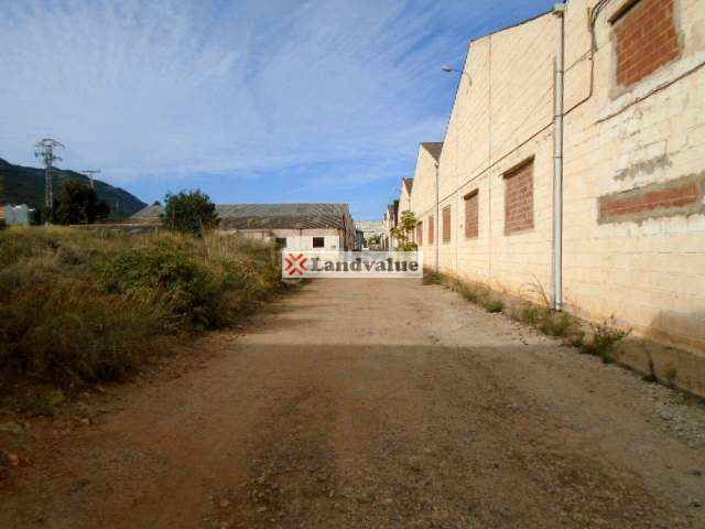 Foto 5cef2df2-b628-468c-b7eb-285eb1c01b31. Area edificabile industriale in dels molinets 39 in Vallada