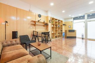 Lloguer Local Comercial a Calle crisostomo martinez 17. Increible oportunidad de traspaso