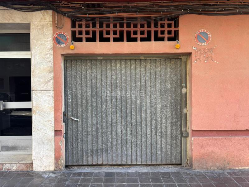 Foto 0bd8aa73-394b-4751-80bb-87b988dbef0b. Parking coche oportunidad de garaje en benimámet en Valencia