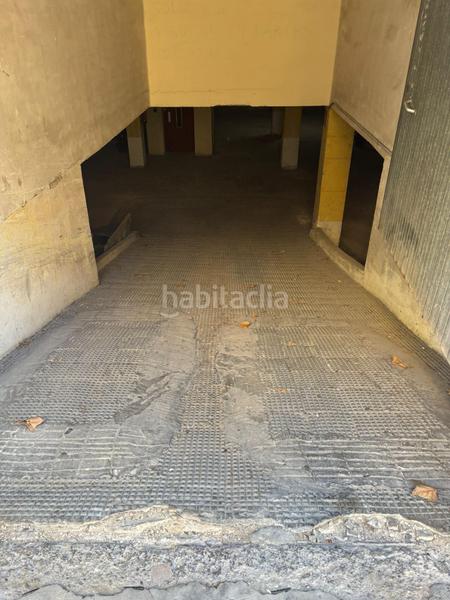 Foto ae0f55f8-912a-47cc-9a54-ead1692e9c8c. Parking coche oportunidad de garaje en benimámet en Valencia