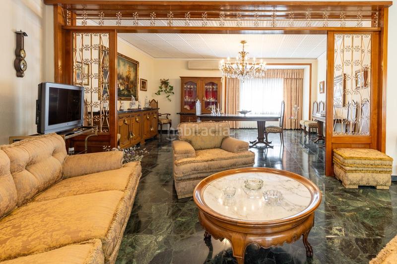 Foto 2b8b18d7-7640-4d26-825c-d319b1369a03. Casa exclusiva vivienda con majestuoso patio en Centro Bétera