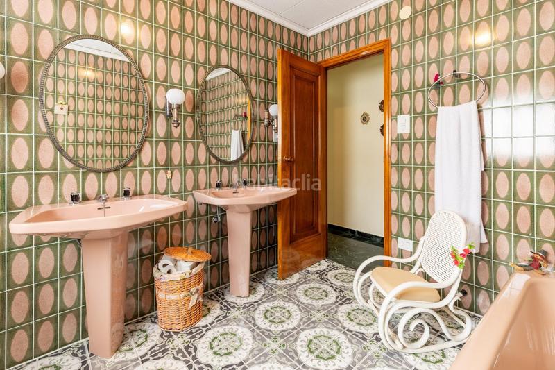 Foto 2eb208c5-e82f-428f-8023-cbe3d2e41986. Casa exclusiva vivienda con majestuoso patio en Centro Bétera