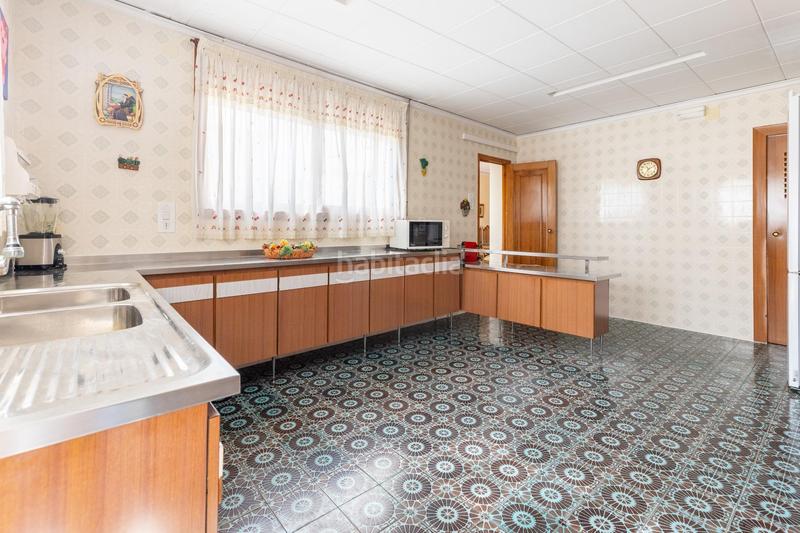 Foto 8df86adc-9fd6-4e78-abe0-e12bb23d9d72. Casa exclusiva vivienda con majestuoso patio en Centro Bétera