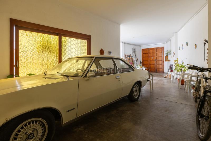 Foto 8fcebb00-c5c7-45d4-b322-9a92342a2a6c. Casa exclusiva vivienda con majestuoso patio en Centro Bétera