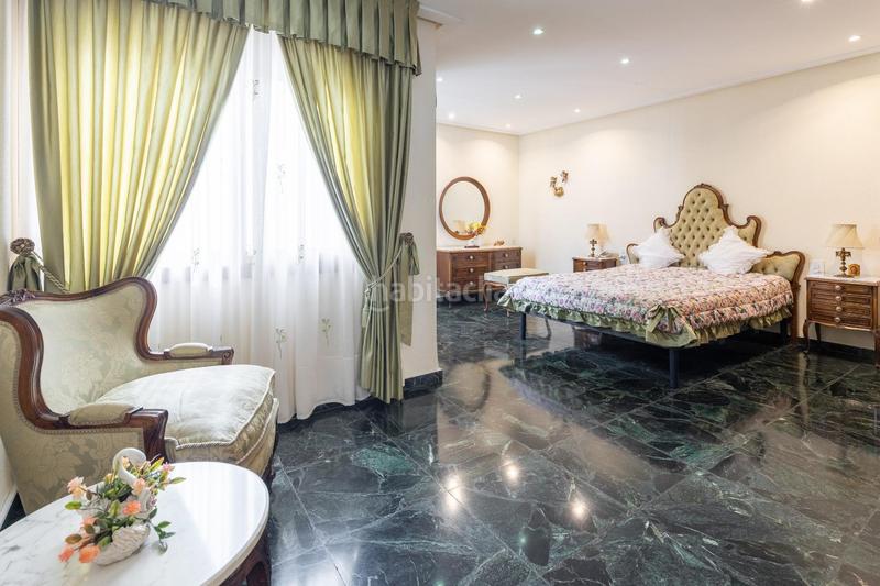 Foto 9520378e-a88a-4332-abdd-45cd110aa3de. Casa exclusiva vivienda con majestuoso patio en Centro Bétera