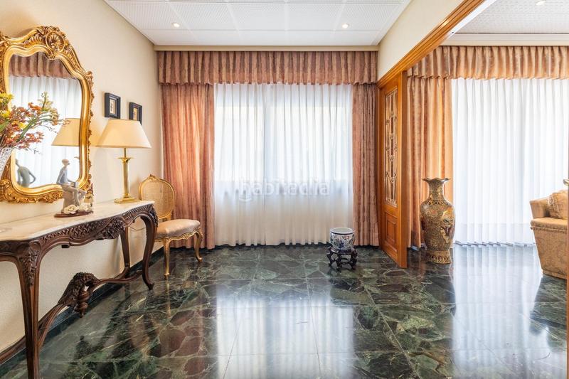 Foto af4ba3ee-f219-4c19-9c79-bb7899017851. Casa exclusiva vivienda con majestuoso patio en Centro Bétera