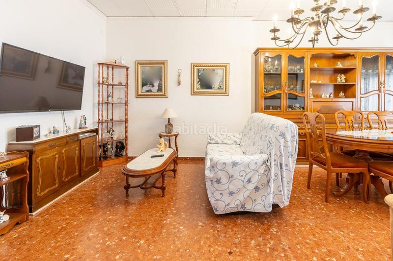 Foto e6879575-4d10-41c7-931f-16fa86371f9f. Casa exclusiva vivienda con majestuoso patio en Centro Bétera