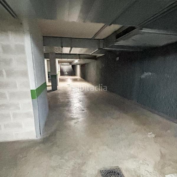 Foto 3673968f-b456-4002-9c5d-6fed9a55a28b. Autoparkplatz in Torrefiel Valencia